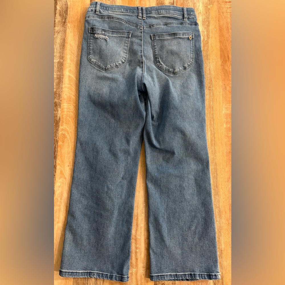 Democracy “Ab”solution Jeans Size 10 Medium Wash Barely Boot Cut - Picture 6 of 16